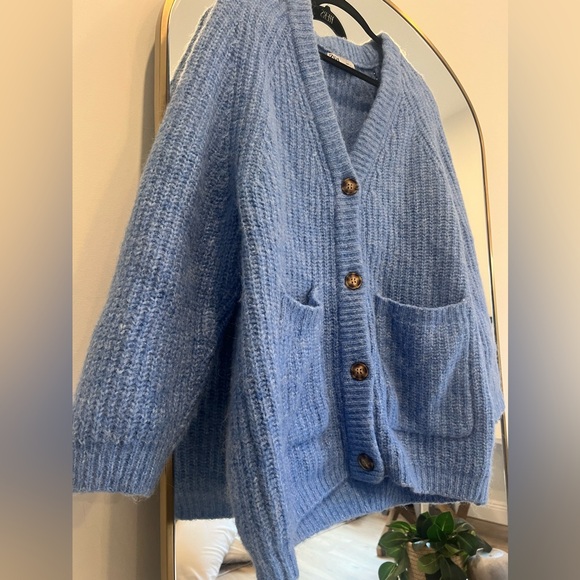 Zara oversized knit blue sweater cardigan - Picture 3 of 5